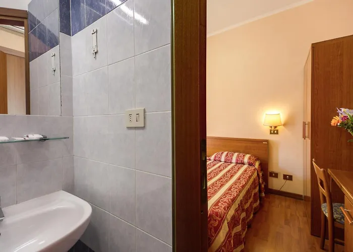 Buonarroti Bed & Breakfast Rome